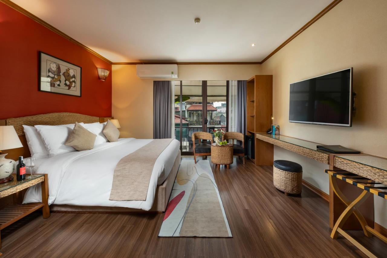 Mk Premier Boutique Hotel 4*